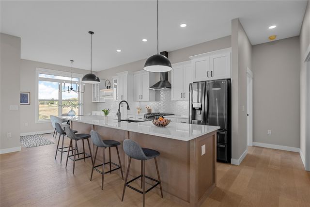 5556 Silver Rock Drive, Marion, IA 52302