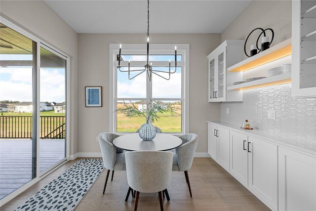 5556 Silver Rock Drive, Marion, IA 52302