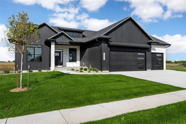 5556 Silver Rock Drive, Marion, IA 52302