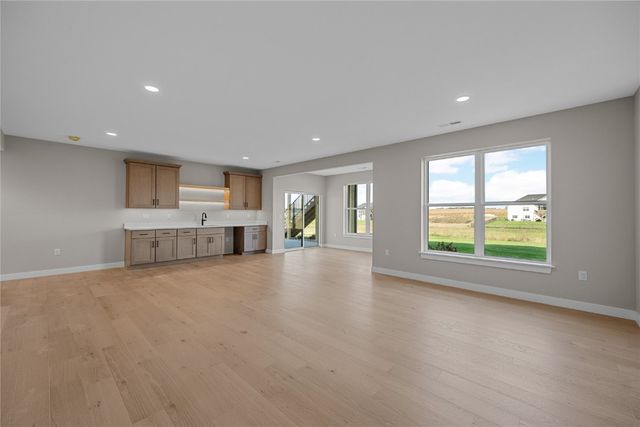 5556 Silver Rock Drive, Marion, IA 52302