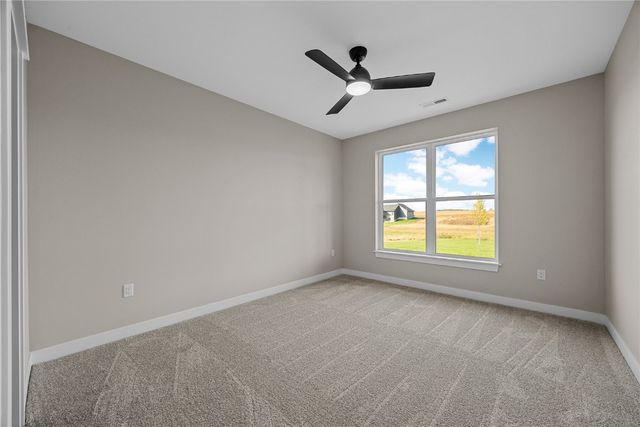 5556 Silver Rock Drive, Marion, IA 52302