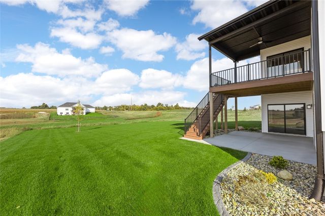 5556 Silver Rock Drive, Marion, IA 52302