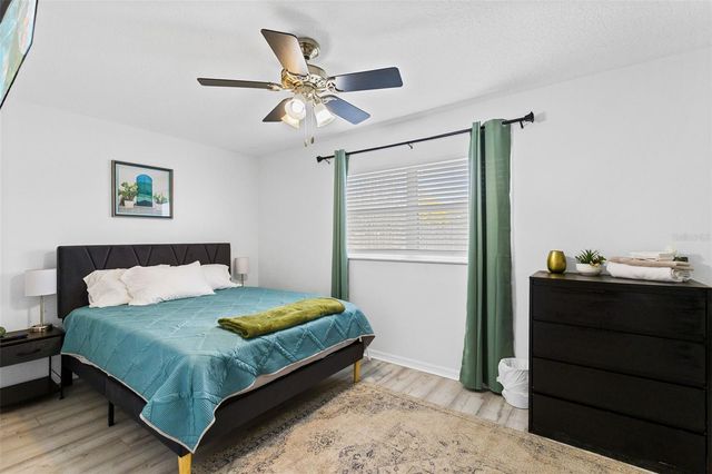 6602 POT O GOLD LANE, Orlando, FL 32809