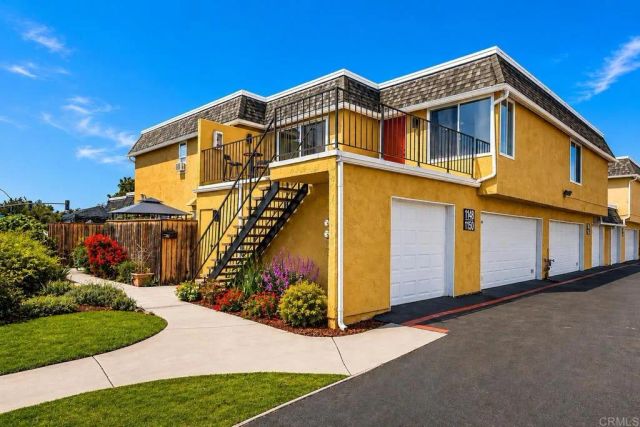 1148 Madera Lane, Vista, CA 92084