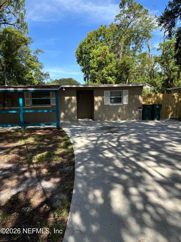1824 S BROOKVIEW Drive S, Jacksonville, FL 32246