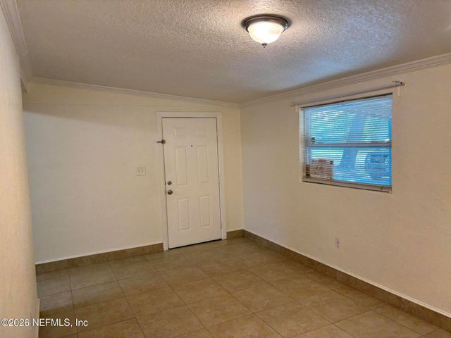 1824 S BROOKVIEW Drive S, Jacksonville, FL 32246