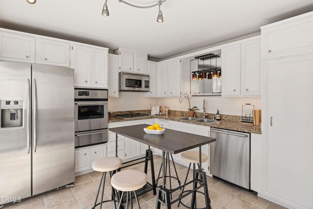 1140 Manhattan Beach Boulevard D, Manhattan Beach, CA 90266