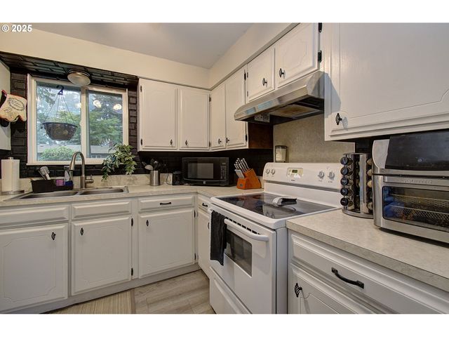 3201 Ne 126TH Ave, Vancouver, WA 98682