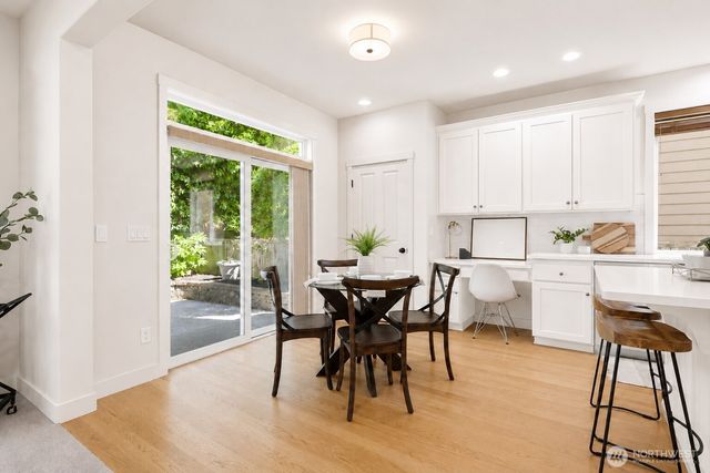 8642 NE 123rd Place, Kirkland, WA 98034