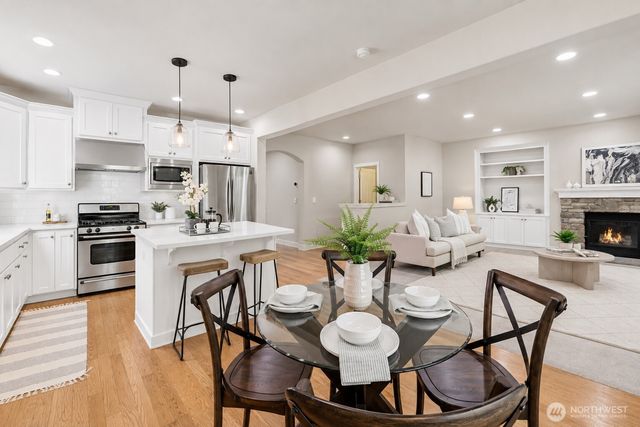 8642 NE 123rd Place, Kirkland, WA 98034
