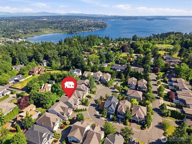 8642 NE 123rd Place, Kirkland, WA 98034