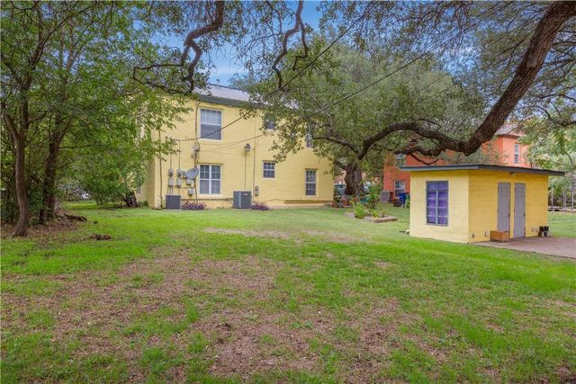 3809 Maplewood Ave A, Austin, TX 78722