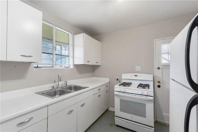 3809 Maplewood Ave A, Austin, TX 78722
