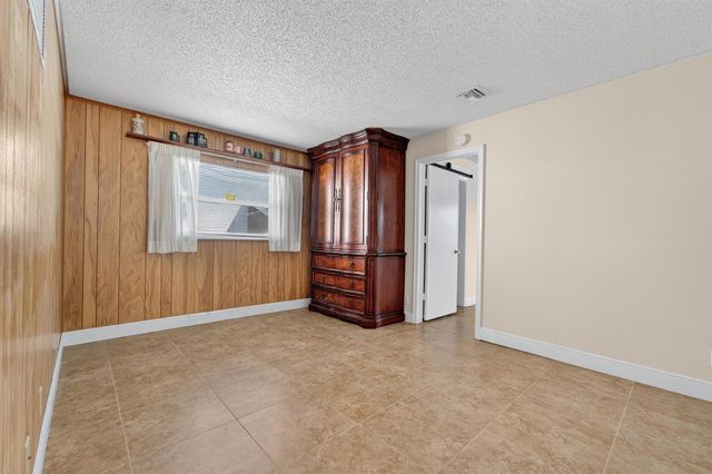 1708 SW 21st Street SW, Boynton Beach, FL 33426