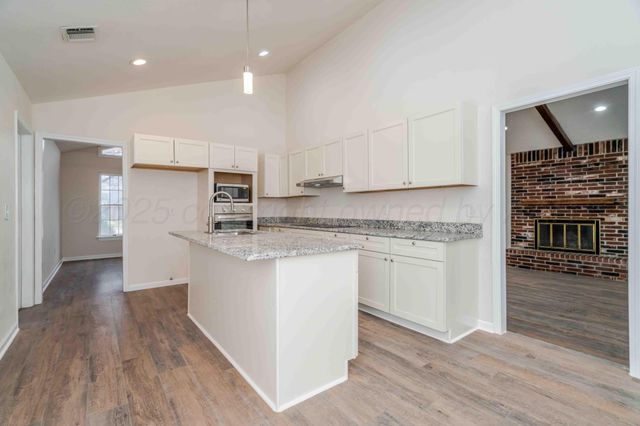 4204 ROXTON Drive, Amarillo, TX 79109