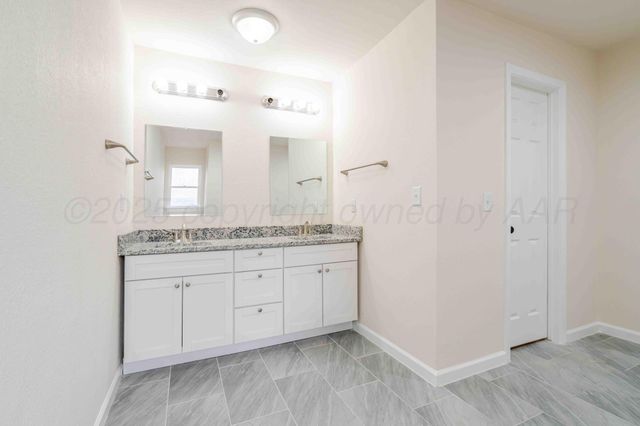 4204 ROXTON Drive, Amarillo, TX 79109