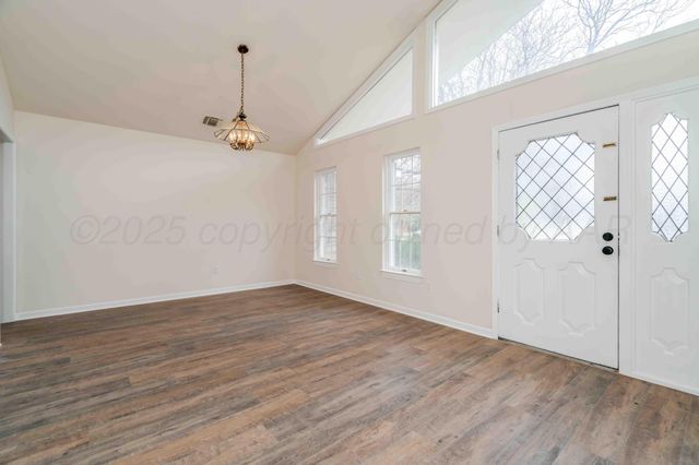 4204 ROXTON Drive, Amarillo, TX 79109