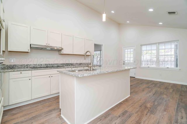 4204 ROXTON Drive, Amarillo, TX 79109