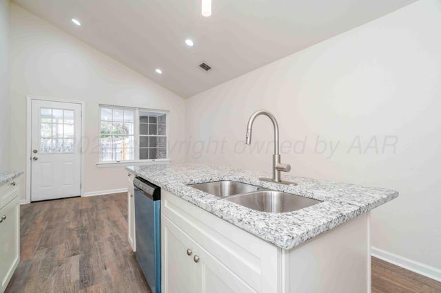 4204 ROXTON Drive, Amarillo, TX 79109