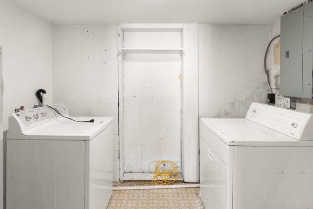 6870 PARKSIDE DRIVE, New Port Richey, FL 34653