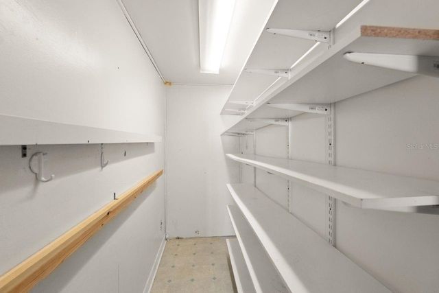 6870 PARKSIDE DRIVE, New Port Richey, FL 34653