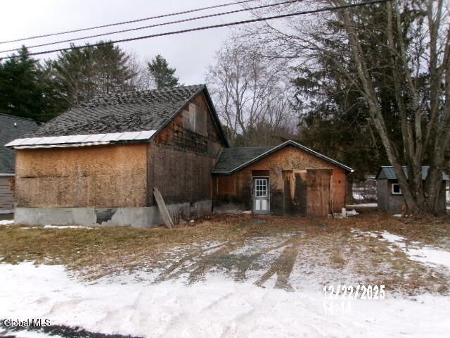 24 N 2nd Avenue, Broadalbin, NY 12025