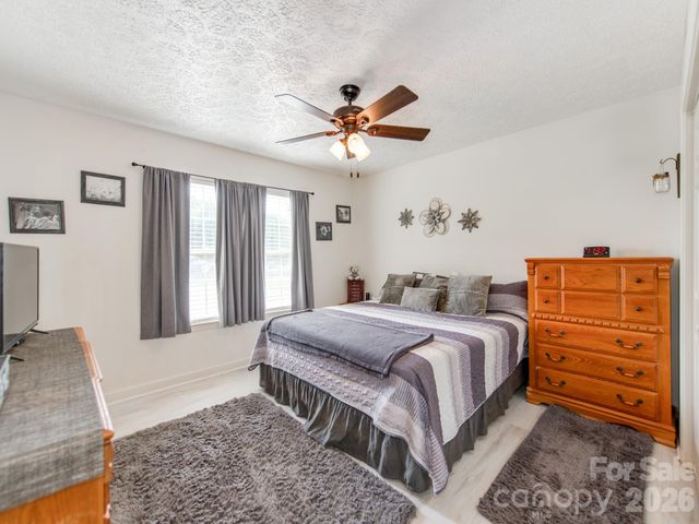 3163 River Road 1, Lincolnton, NC 28092