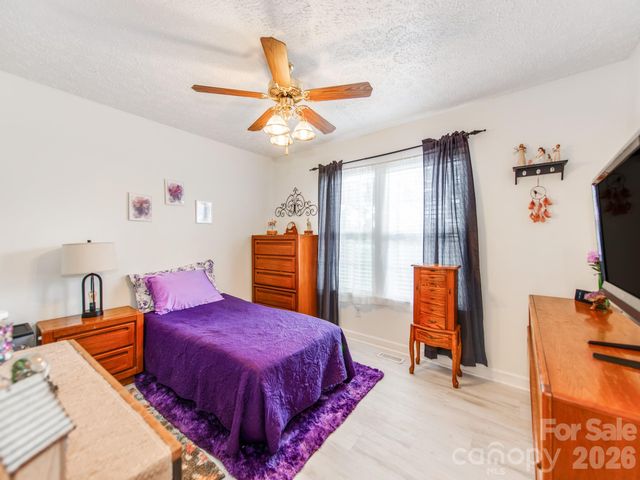 3163 River Road 1, Lincolnton, NC 28092