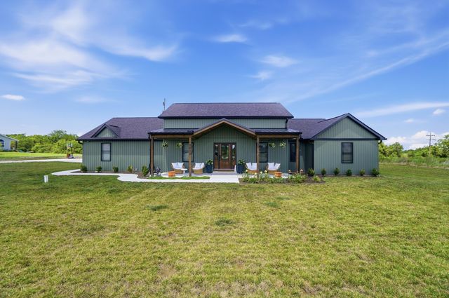4870 State Route 316 W, Ashville, OH 43103