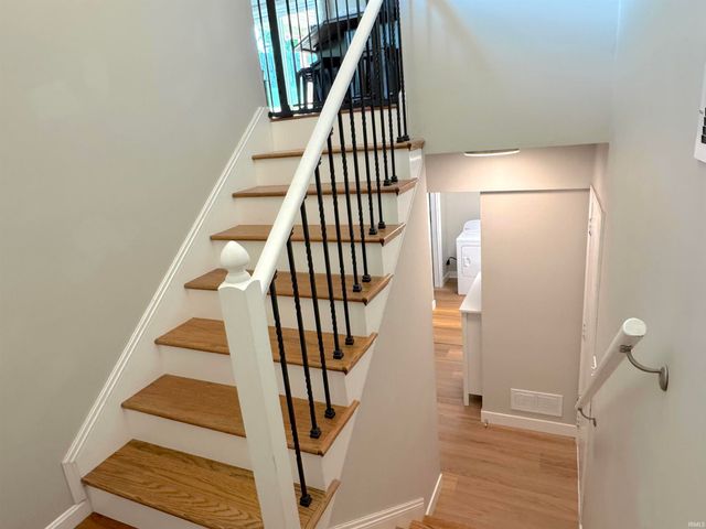 5533 Meadowlark Drive, Evansville, IN 47712