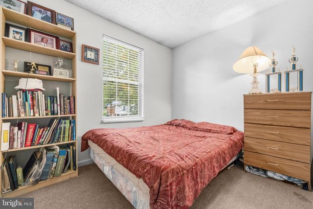 6724 MOUNTAIN LAKE PL, Capitol Heights, MD 20743