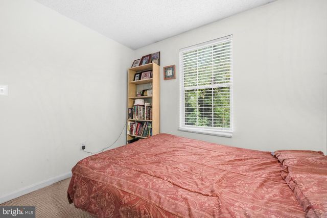 6724 MOUNTAIN LAKE PL, Capitol Heights, MD 20743