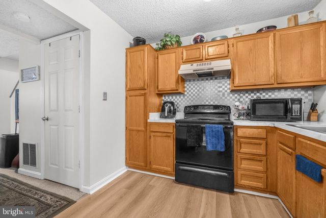 6724 MOUNTAIN LAKE PL, Capitol Heights, MD 20743