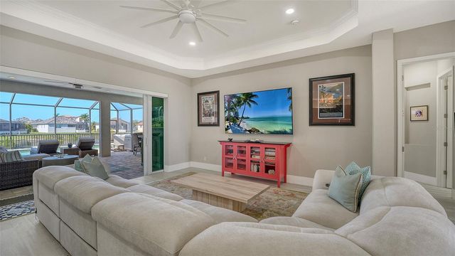 6220 SIGNATURE POINTE LANE, Bradenton, FL 34210