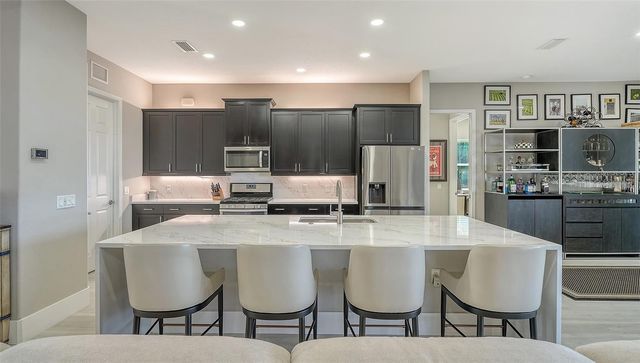 6220 SIGNATURE POINTE LANE, Bradenton, FL 34210