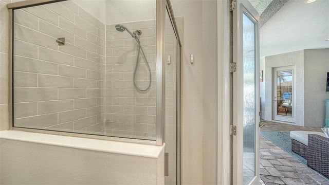 6220 SIGNATURE POINTE LANE, Bradenton, FL 34210