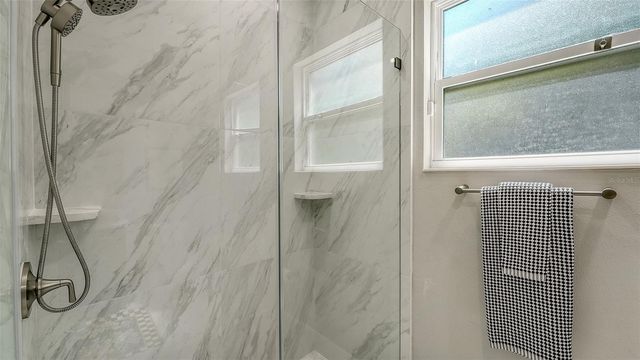 6220 SIGNATURE POINTE LANE, Bradenton, FL 34210