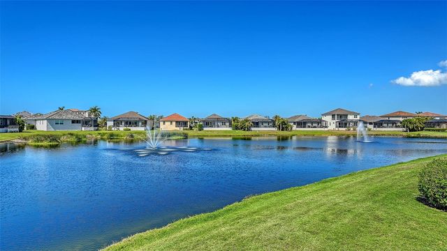 6220 SIGNATURE POINTE LANE, Bradenton, FL 34210