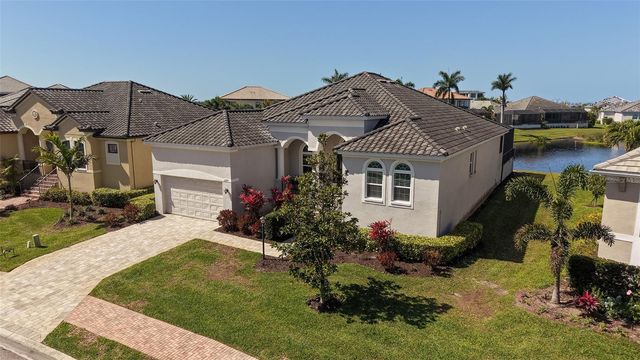 6220 SIGNATURE POINTE LANE, Bradenton, FL 34210