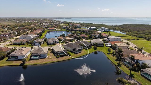 6220 SIGNATURE POINTE LANE, Bradenton, FL 34210