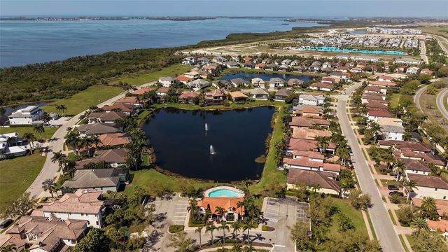 6220 SIGNATURE POINTE LANE, Bradenton, FL 34210