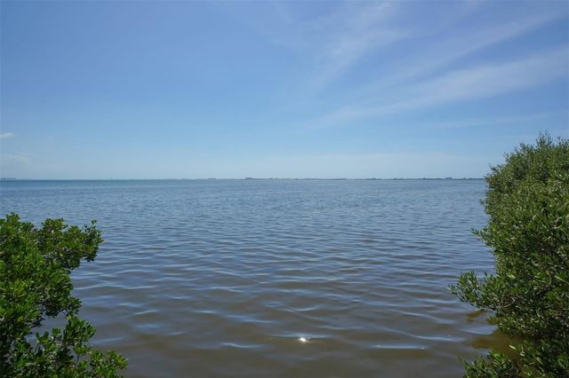 6220 SIGNATURE POINTE LANE, Bradenton, FL 34210