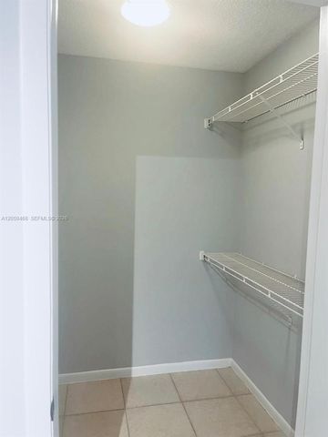 540 S Park Road 1119, Hollywood, FL 33021