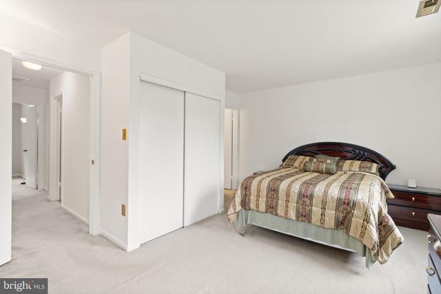 3488 LEGERE CT, Woodbridge, VA 22193