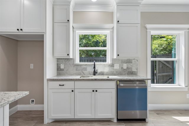 602 W Newton Street, Terrell, TX 75160
