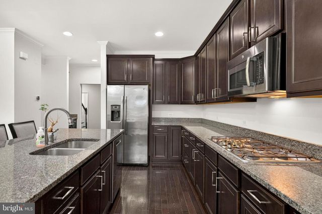 20545 ROLLING WATER TER, Ashburn, VA 20147