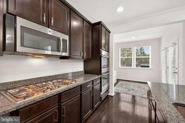 20545 ROLLING WATER TER, Ashburn, VA 20147