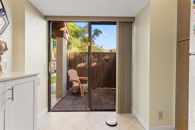 4611 Carambola Circle 27228, Coconut Creek, FL 33066