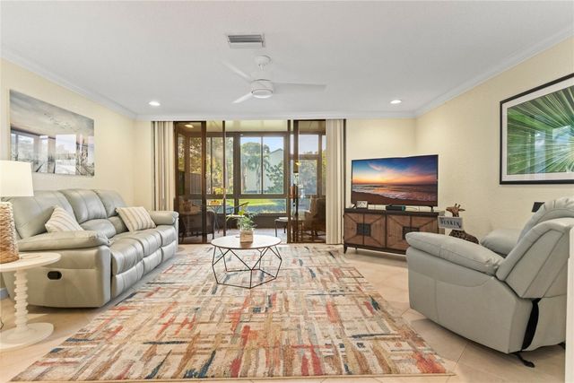 4611 Carambola Circle 27228, Coconut Creek, FL 33066