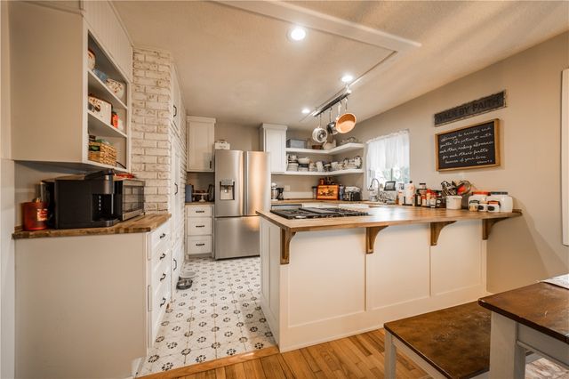 19158 Highway 16, Siloam Springs, AR 72761